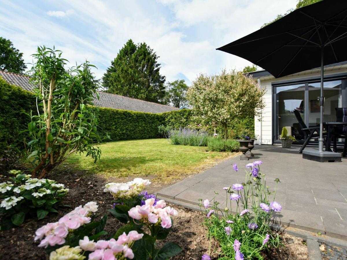Spacious Chalet In Wolfheze With Garden Exterior foto